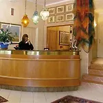 Frank 酒店