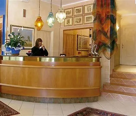 Frank Hotel