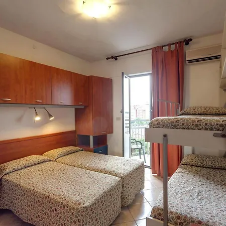 Frank Hotel